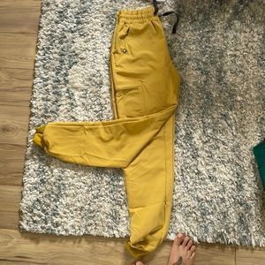 Figs Yellow Scrub Joggers
